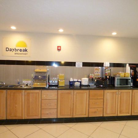 Days Inn By Wyndham Brigham City Bagian luar foto
