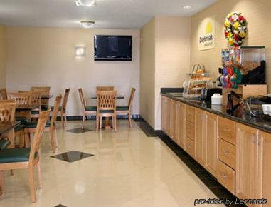 Days Inn By Wyndham Brigham City Restoran foto
